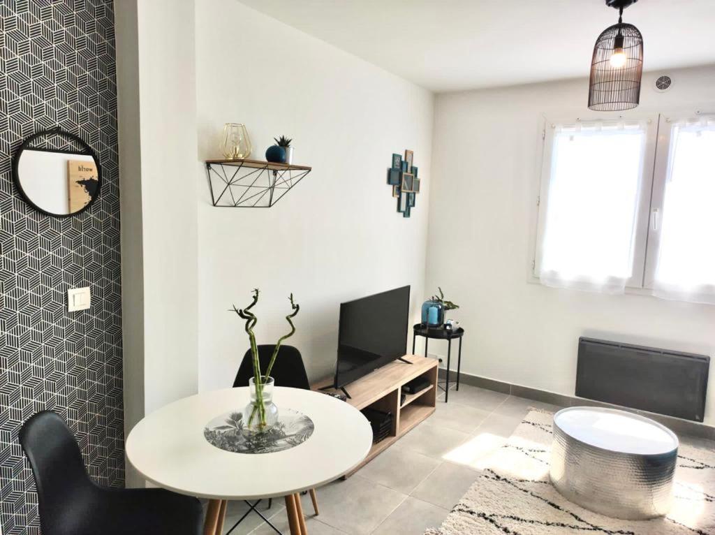 Апартаменты Cosy F2 A Proximite De Paris Савиньи-сюр-Орж Экстерьер фото